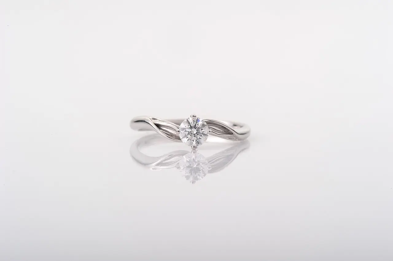 Hvad skriver man i en invitation til diamantbryllup?